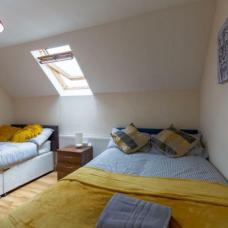 Newcastle City Studio Apartments Buitenkant foto