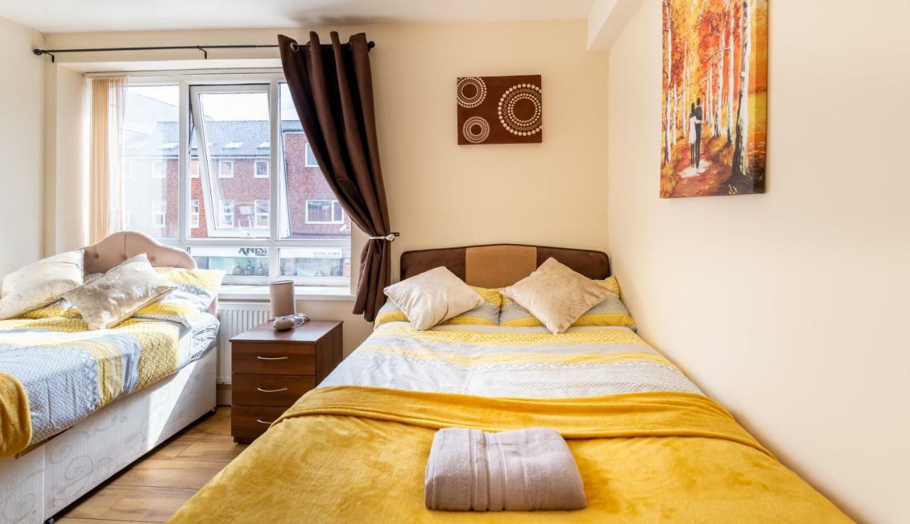 Newcastle City Studio Apartments Buitenkant foto