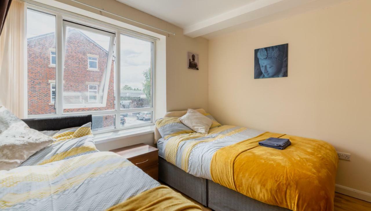 Newcastle City Studio Apartments Buitenkant foto